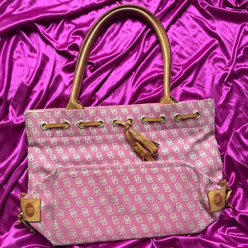 Dooney & Bourke vintage pink canvas handbag
